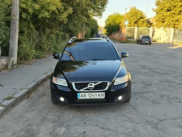 Авто Volvo V50 2011 № 8797920