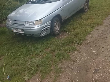 Авто ВАЗ 2110 1999 № 8798105