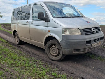 Авто Volkswagen Transporter 2006 № 8798107