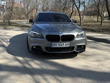 Авто BMW 5 Серия 2012 № 8798157