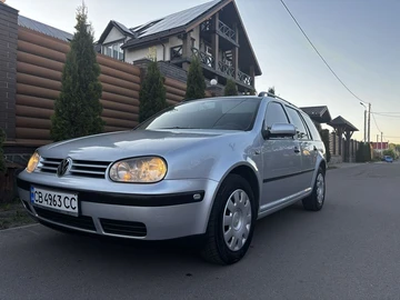Авто Volkswagen Golf 2003 № 8798180