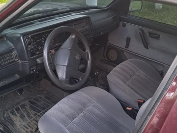 Авто Volkswagen Golf 1991 № 8798203