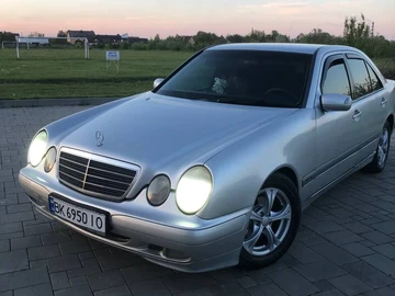 Авто Mercedes E Серия 2001 № 8798323