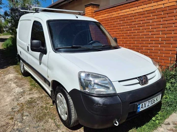 Авто Peugeot Partner 2010 № 8798512