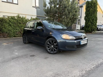Авто Volkswagen Golf 2010 № 8798568