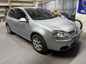 Авто Volkswagen Golf 2007 № 8798597