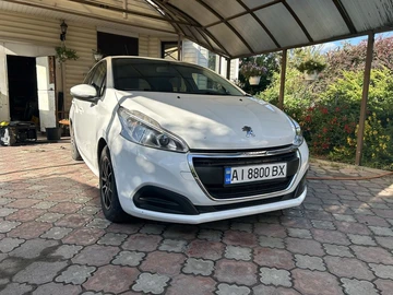 Авто Peugeot 208 2017 № 8798748