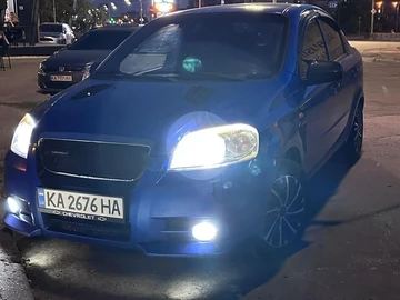 Авто Chevrolet Aveo 2011 № 8798753