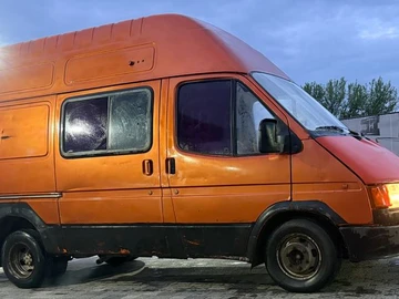 Авто Ford Canyon 1990 № 8799088
