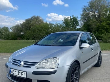 Авто Volkswagen Golf 2005 № 8799206