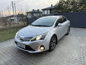 Авто Toyota Avensis 2012 № 8799354