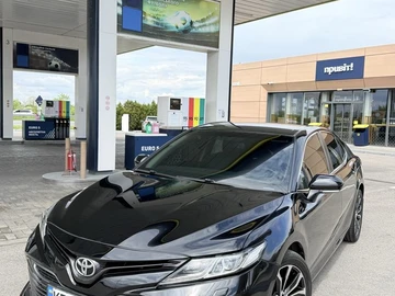 Авто Toyota Camry 2018 № 8799386