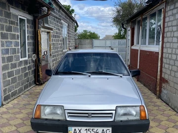 Авто ВАЗ 2109 1998 № 8799394