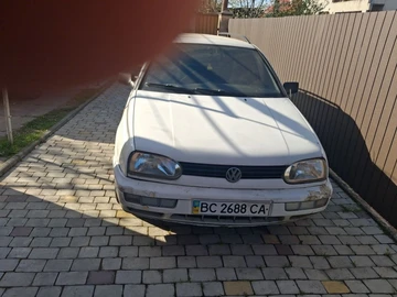 Авто Volkswagen Golf 1998 № 8799451