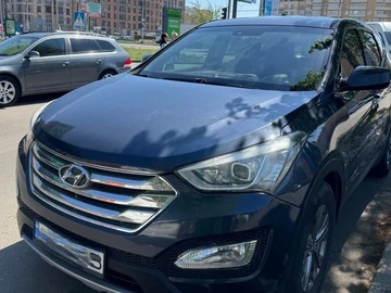 Авто Hyundai Santa Fe 2015 № 8799537