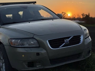 Авто Volvo V50 2008 № 8799793