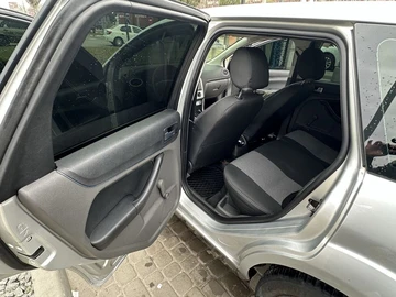 Авто Ford Focus 2005 № 8799839