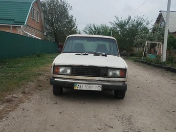 Авто ВАЗ 2105 1991 № 8799929