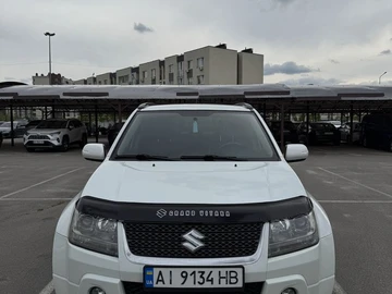 Авто Suzuki Grand Vitara 2010 № 8800005