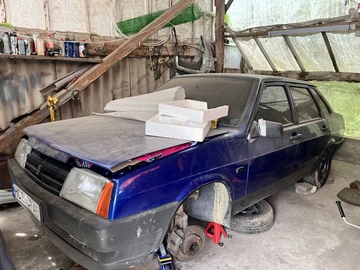 Авто ВАЗ 21099 2002 № 8800008