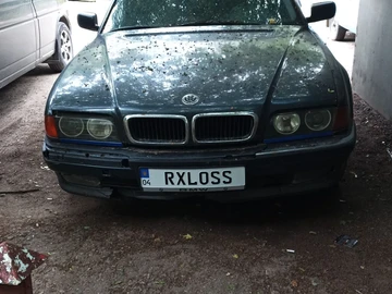 Авто BMW 7 Серия 1994 № 8800134