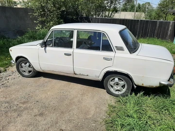 Авто ВАЗ 2101 1979 № 8800138
