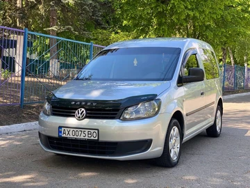 Авто Volkswagen Caddy 2011 № 8800175