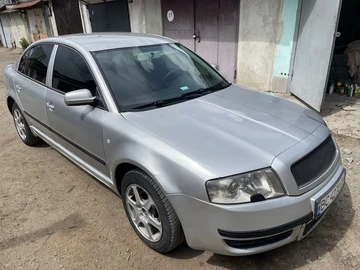 Авто Skoda Superb 2005 № 8800208