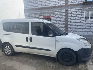 Авто Fiat Doblo 2010 № 8800219