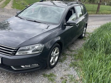 Авто Volkswagen Passat Variant 2013 № 8800248