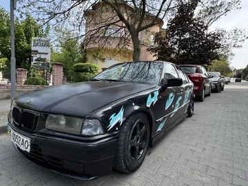Авто BMW 3 Серия 1995 № 8800332