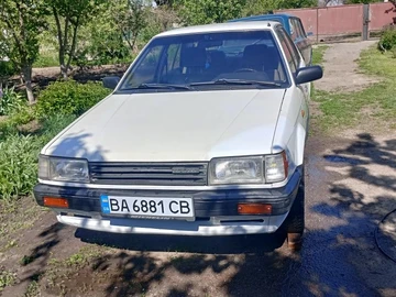 Авто Mazda 323 1985 № 8800390
