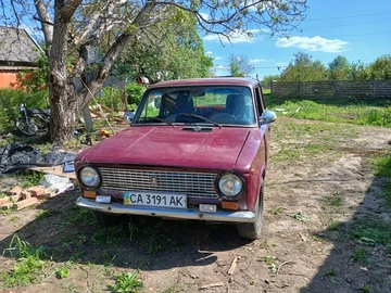 Авто ВАЗ 2101 1977 № 8800394