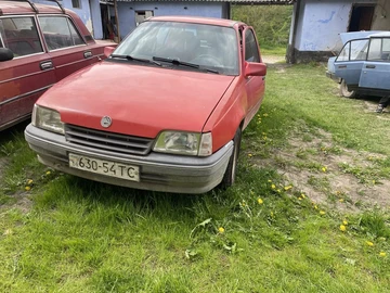 Авто Opel Kadett 1991 № 8800424