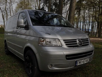 Авто Volkswagen Transporter 2006 № 8800453