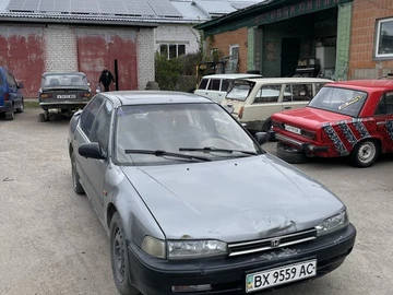 Авто Honda Accord 1993 № 8800454