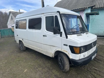 Авто Mercedes Mb 1990 № 8800585