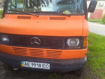 Авто Mercedes T-Mod  1992 № 8800646