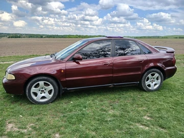 Авто Audi A4 1997 № 8800678