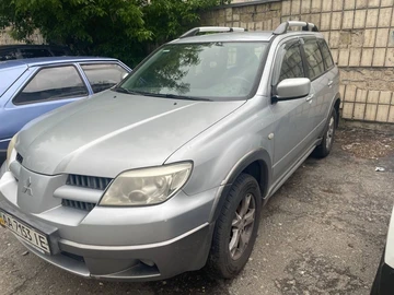 Авто Mitsubishi Outlander 2004 № 8800779