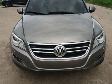 Авто Volkswagen Tiguan 2010 № 8800815