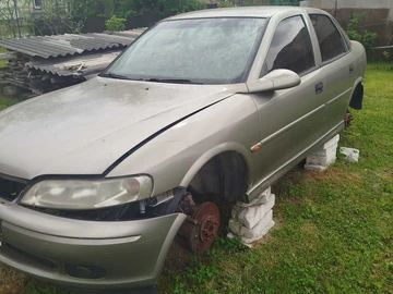 Авто Opel Vectra 2000 № 8800831