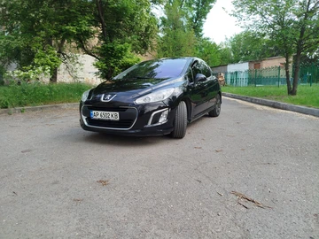 Авто Peugeot 308 2012 № 8800842