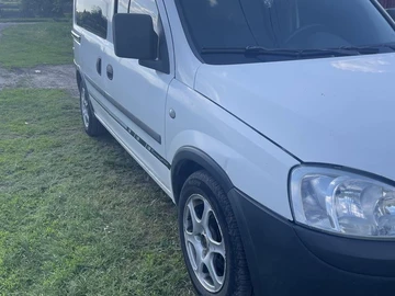 Авто Opel Combo 2002 № 8800871