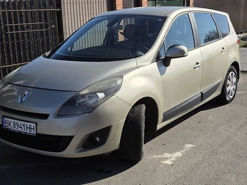 Авто Renault Scenic 2009 № 8800880