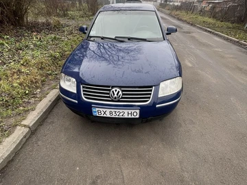 Авто Volkswagen Passat Sedan 2004 № 8800882