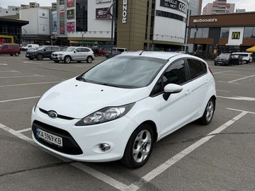 Авто Ford Fiesta 2012 № 8800883