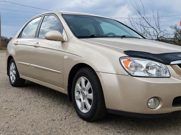 Авто KIA Cerato Forte  2006 № 8800946