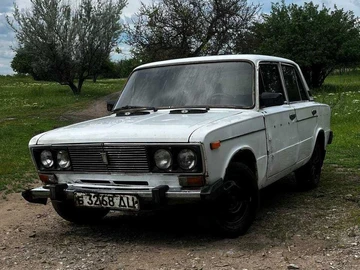 Авто ВАЗ 21063 1988 № 8801007