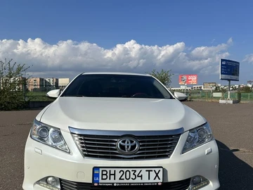 Авто Toyota Camry 2012 № 8801061